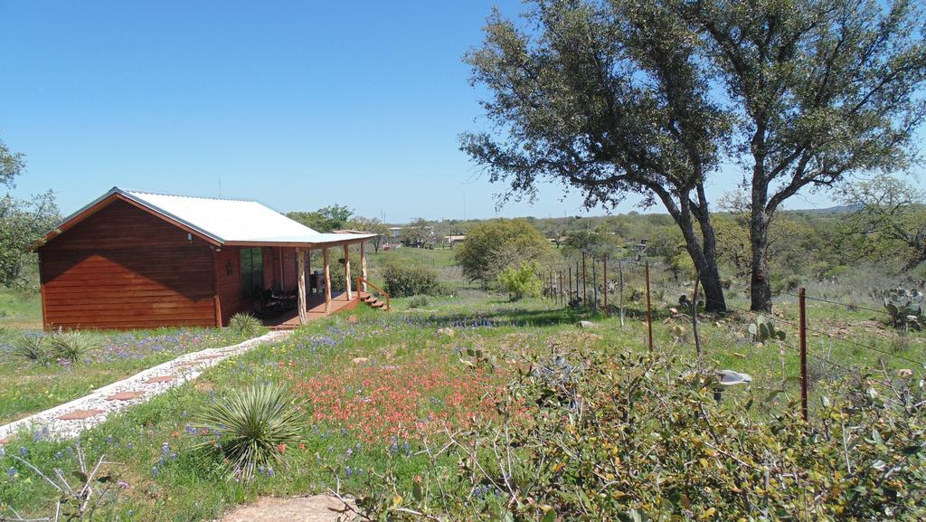 Texas T Bed And Breakfast Llano Extérieur photo